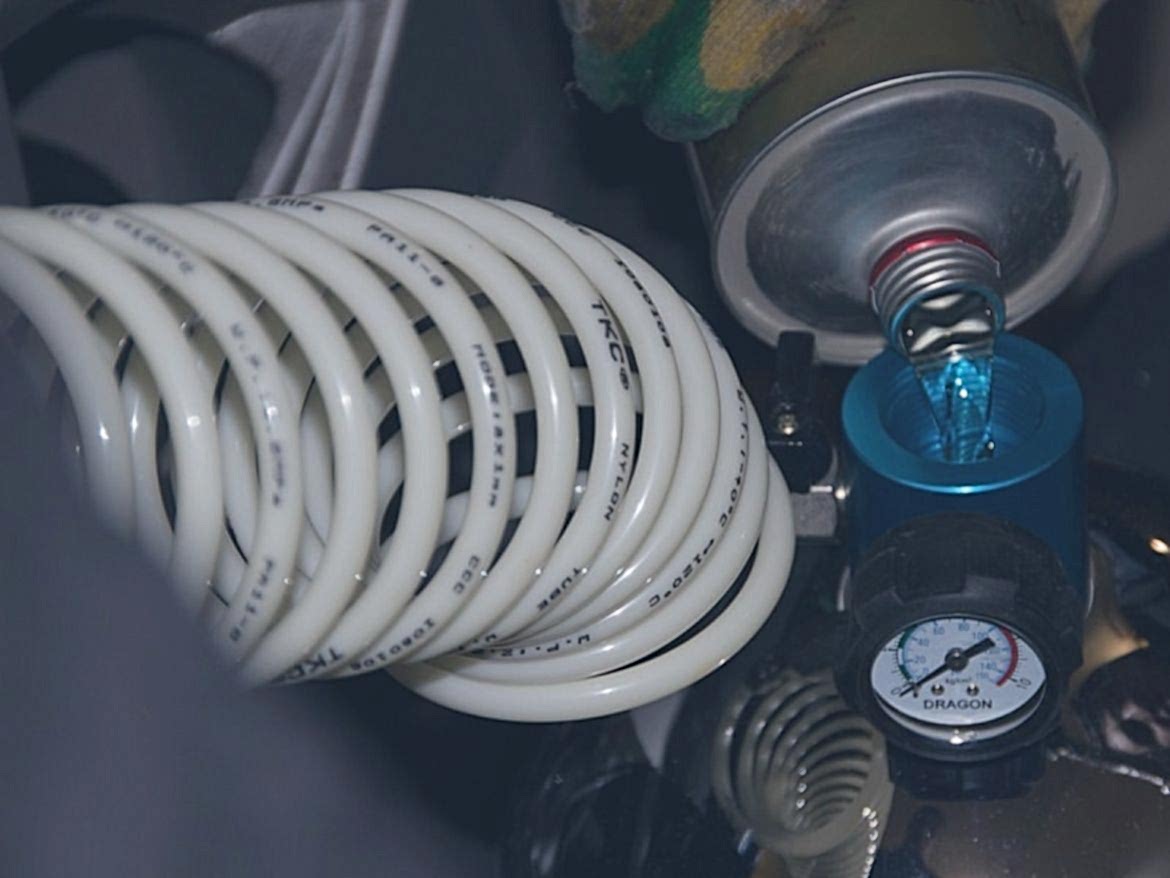 Проверка тормозной жидкости