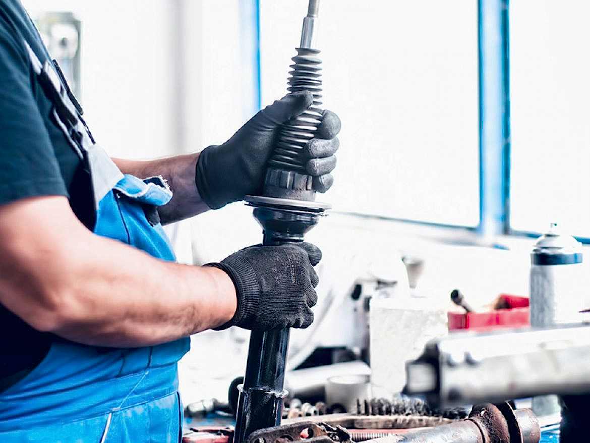 Ремонт стоек в Алматы. Восстановление стоек амортизаторов